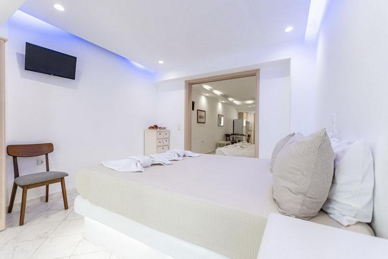 Ground floor apartments for 5 or 6